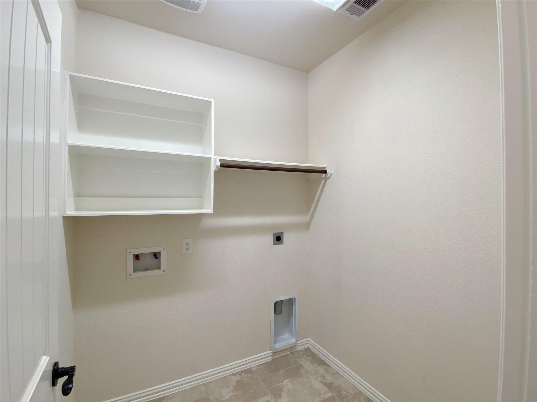 3566 Hamilton Bend Ln, Spring, TX 77386 photo