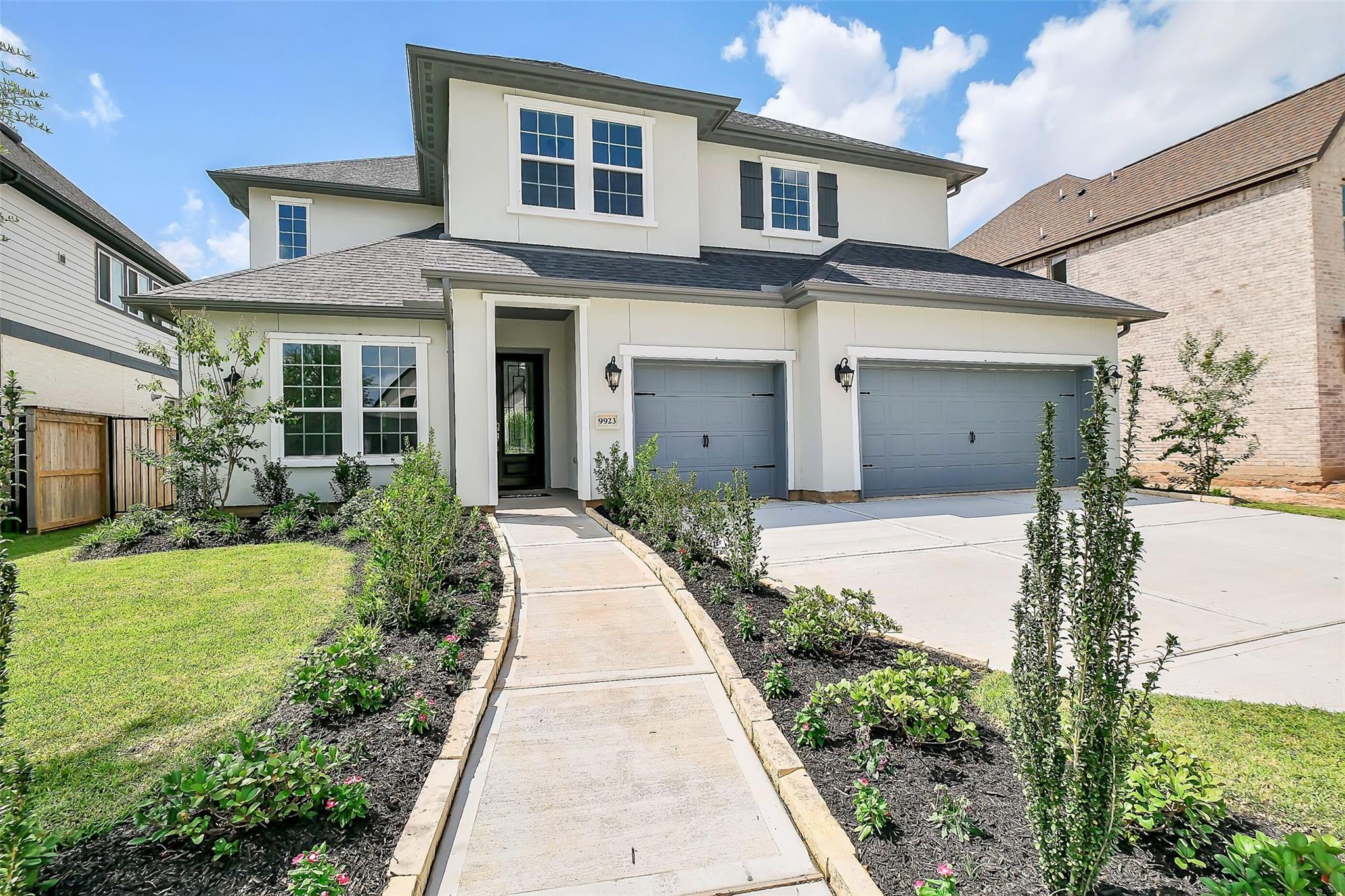 9923 Hunters Run Dr, Missouri City, TX 77459