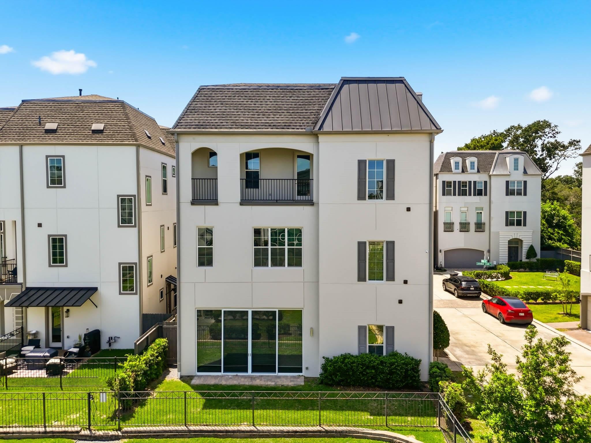 11119 Savannah Oaks Ln, Houston, TX 77043 photo