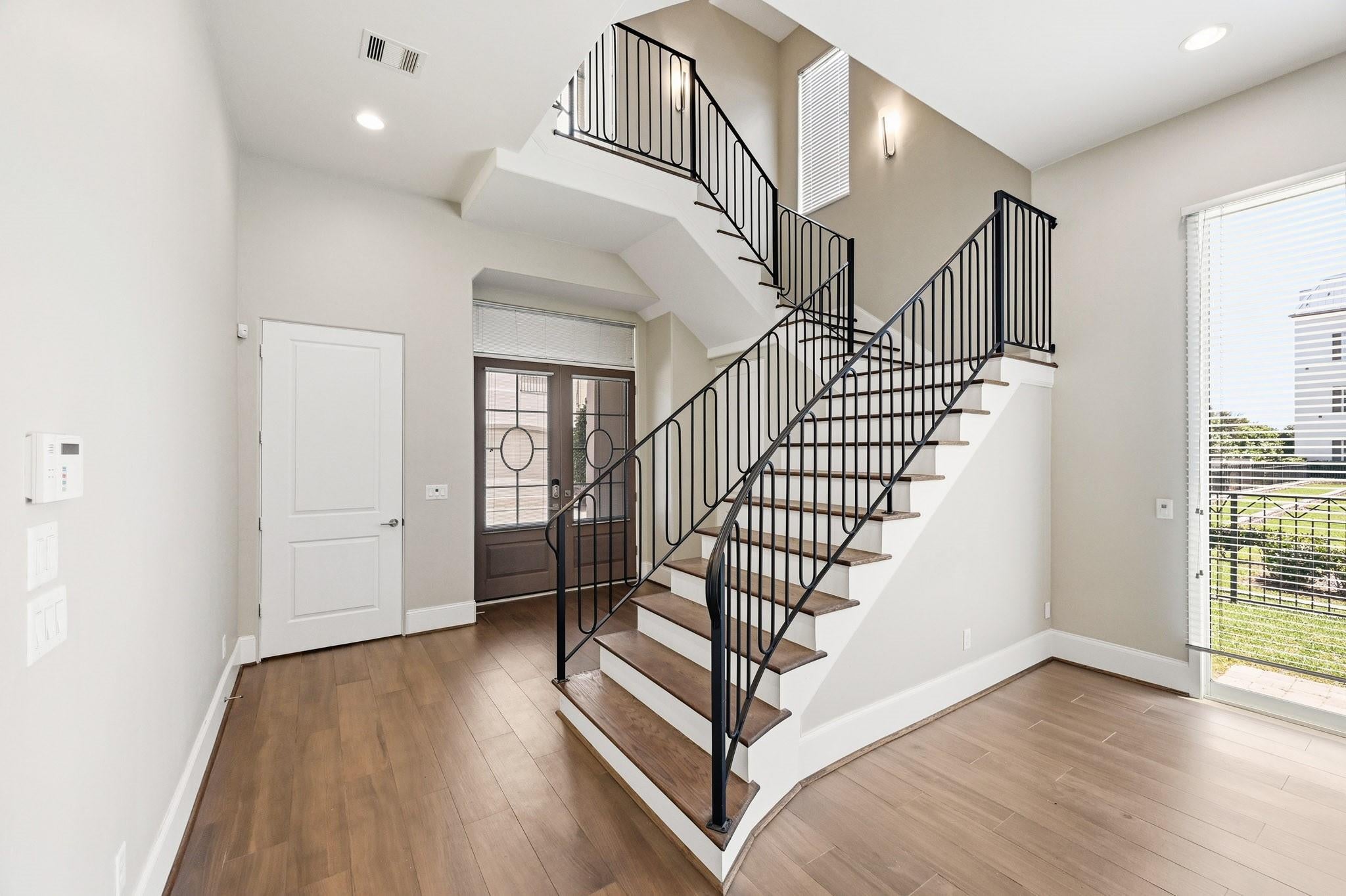 11119 Savannah Oaks Ln, Houston, TX 77043 photo