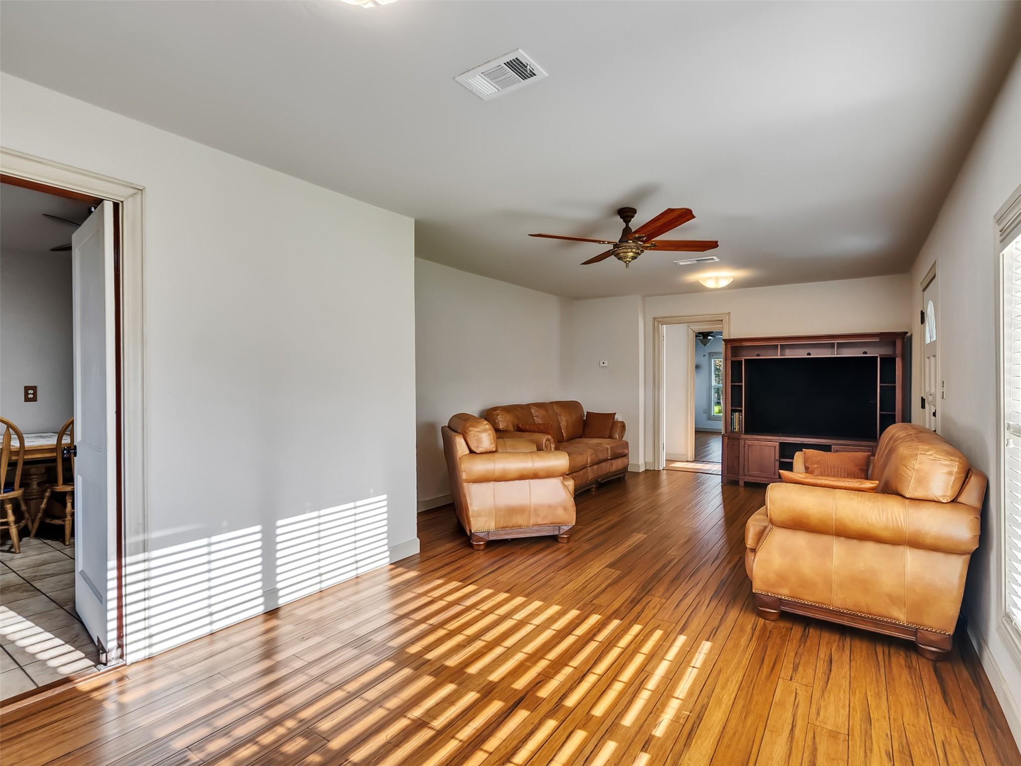 1212 Layton St, Baytown, TX 77520 photo