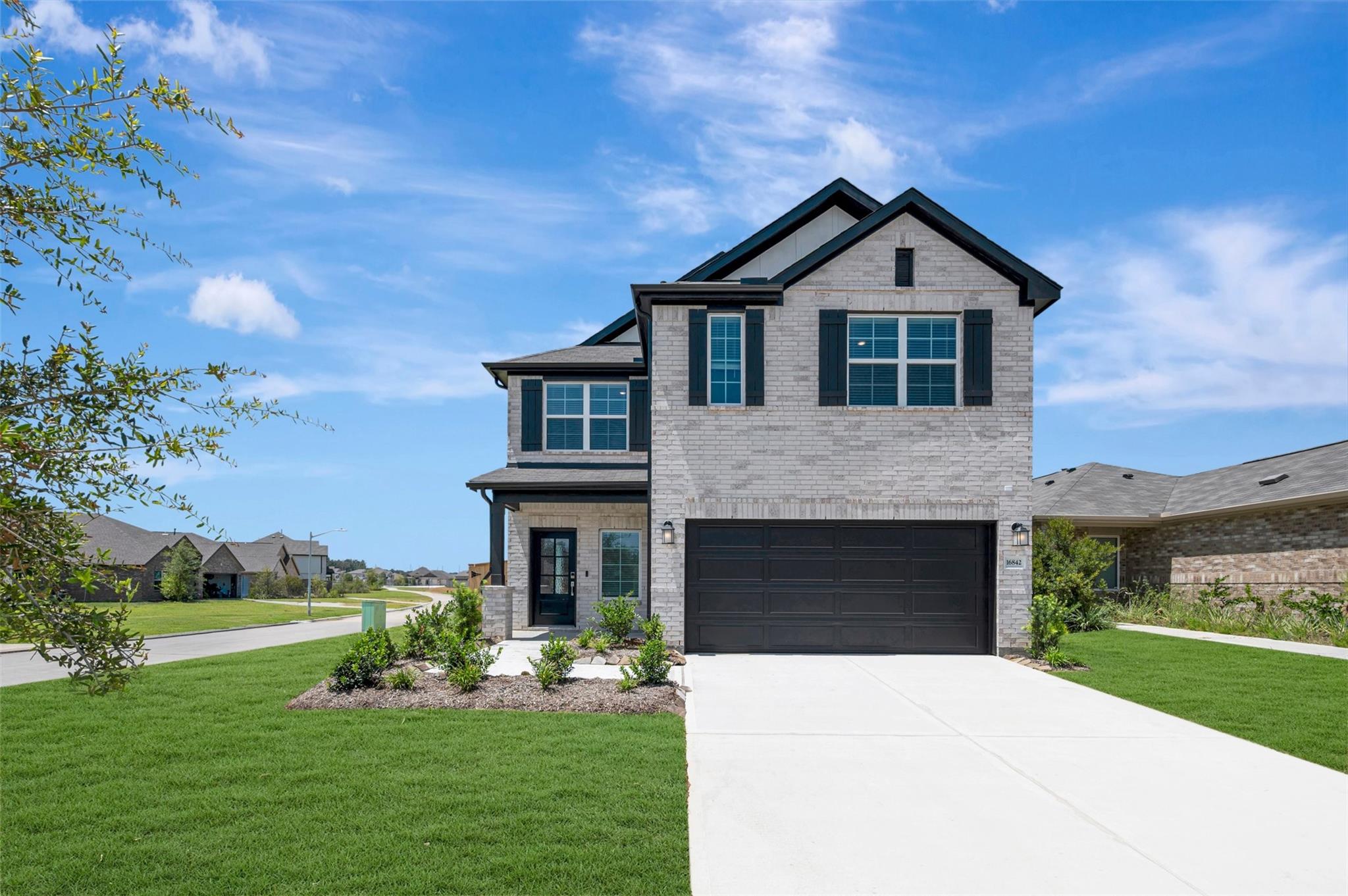 16842 Cockspur Hawthrown Ln, New Caney, TX 77357
