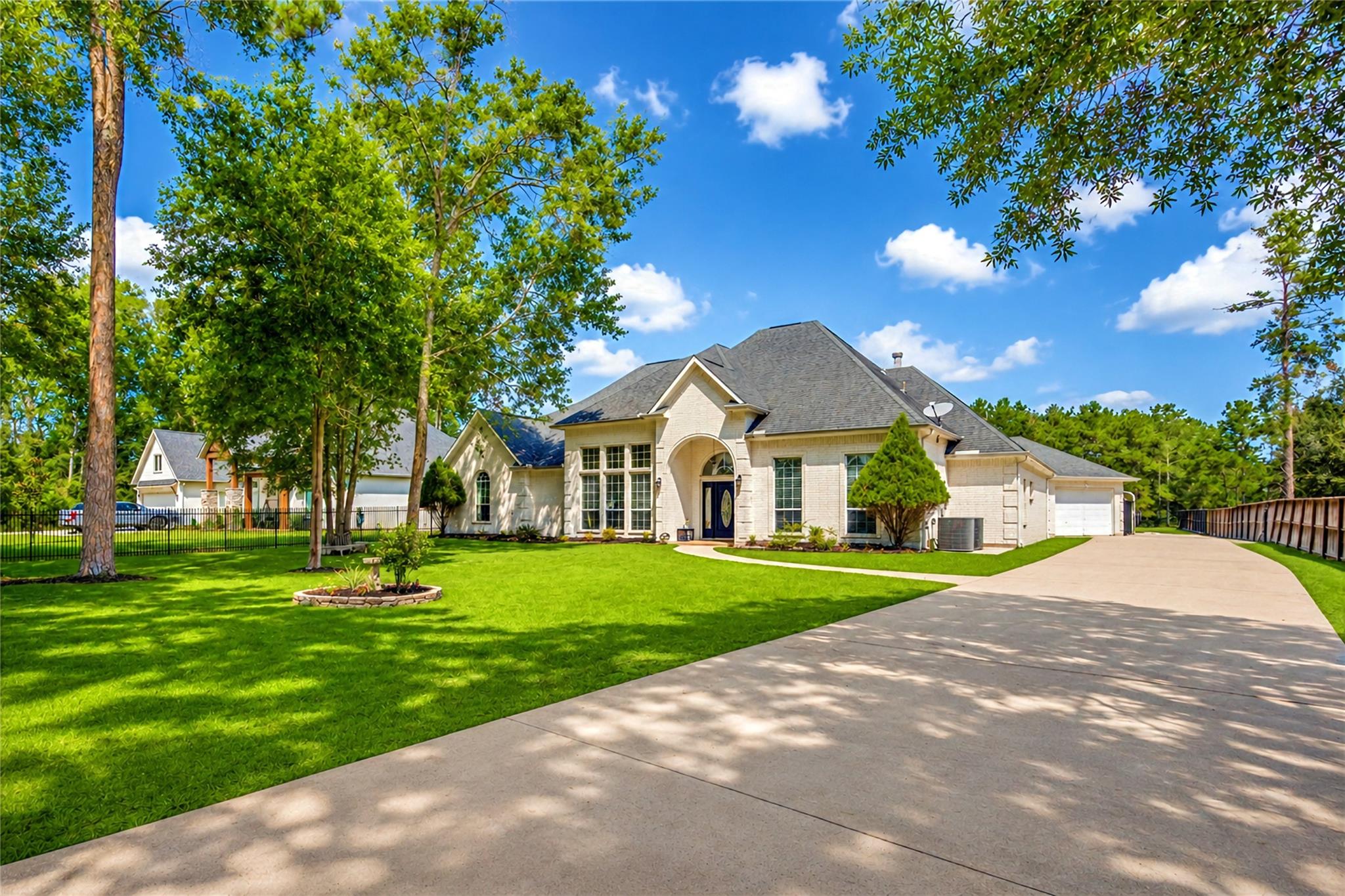 19509 Desna Dr, Porter, TX 77365 photo