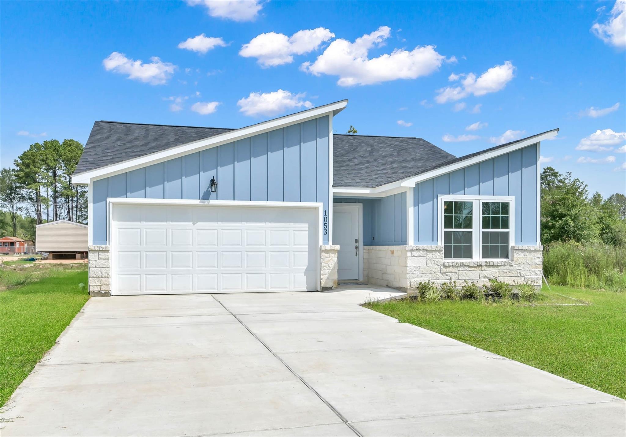 1053 Road 5740, Cleveland, TX 77327 photo