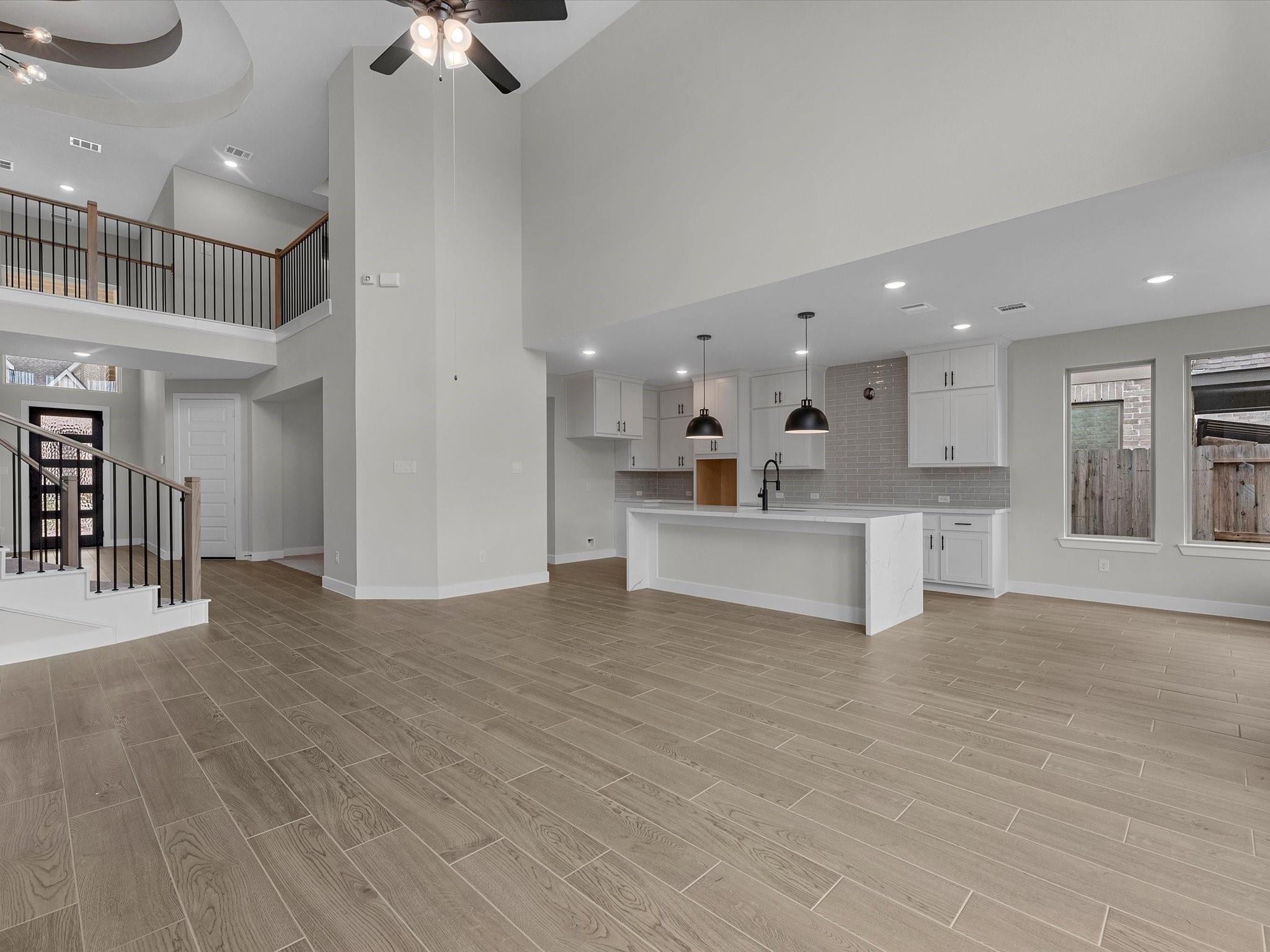 26715 Beacon Lodge Ln, Richmond, TX 77406 photo