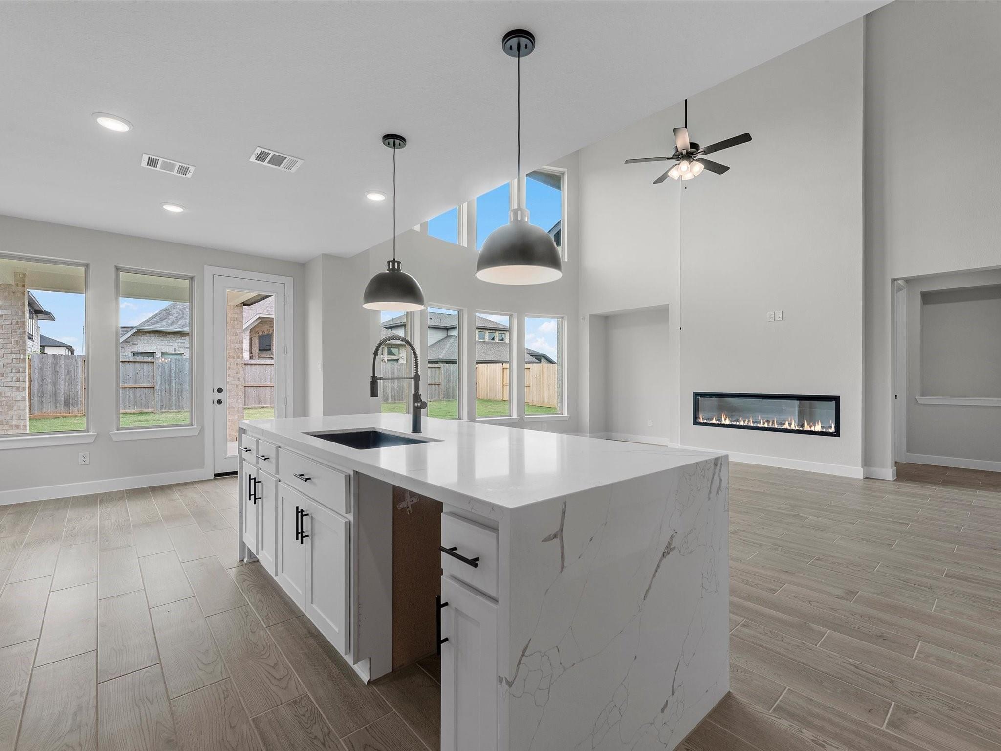 26715 Beacon Lodge Ln, Richmond, TX 77406 photo