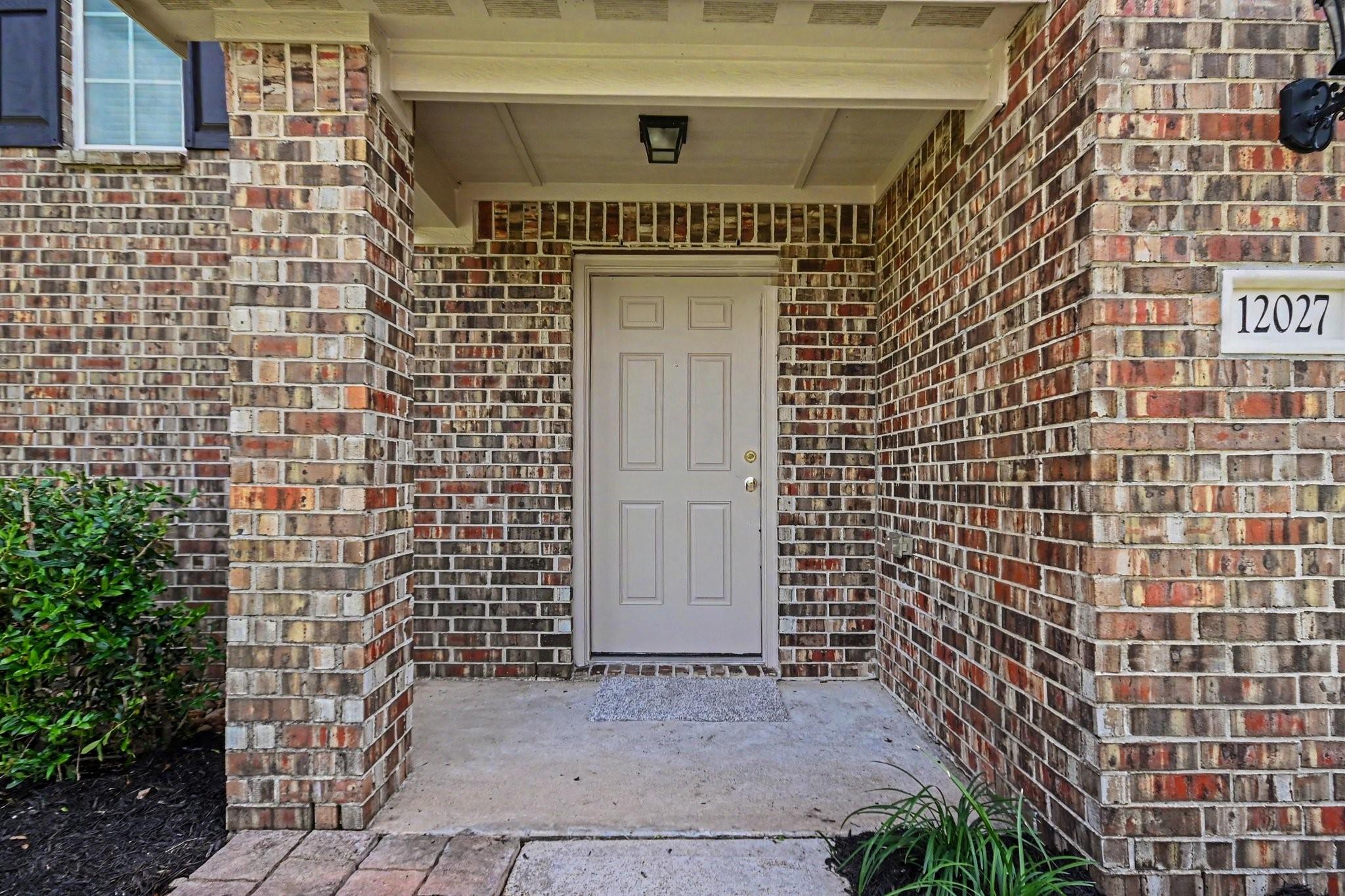 12027 Windage Dr, La Marque, TX 77568 photo