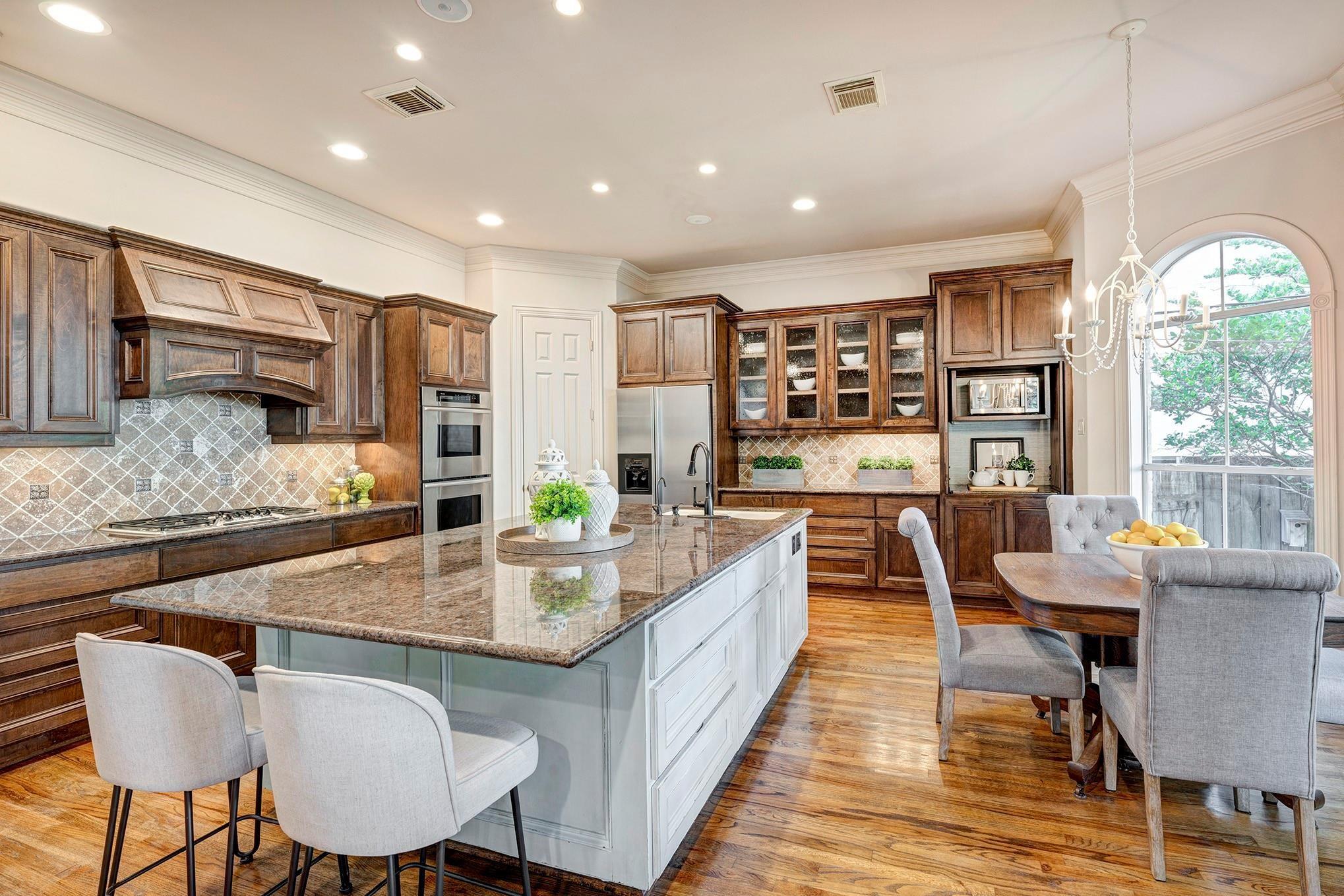 3110 Glen Haven Blvd, Houston, TX 77025 photo