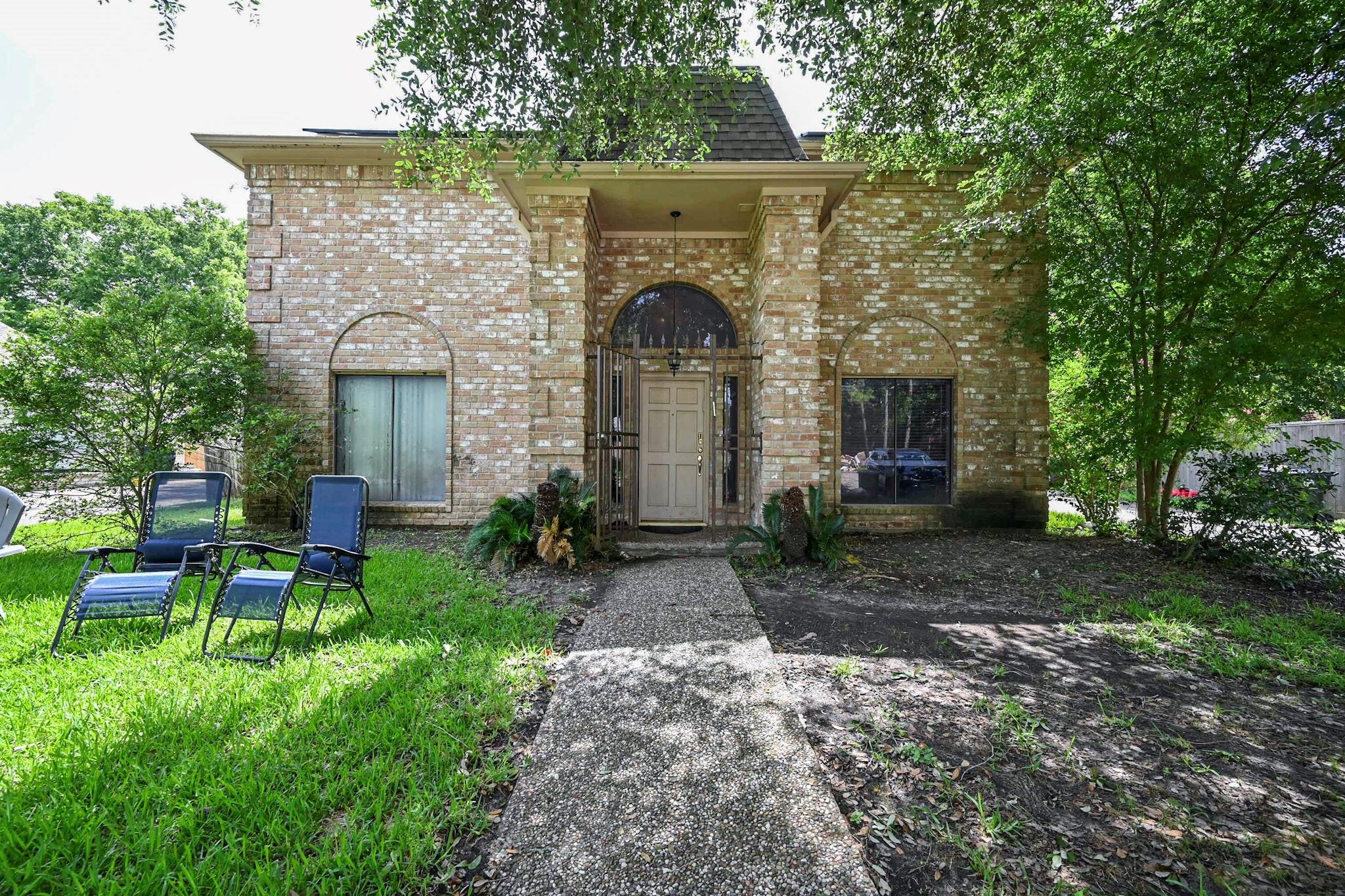 11811 Braesridge Dr, Houston, TX 77071