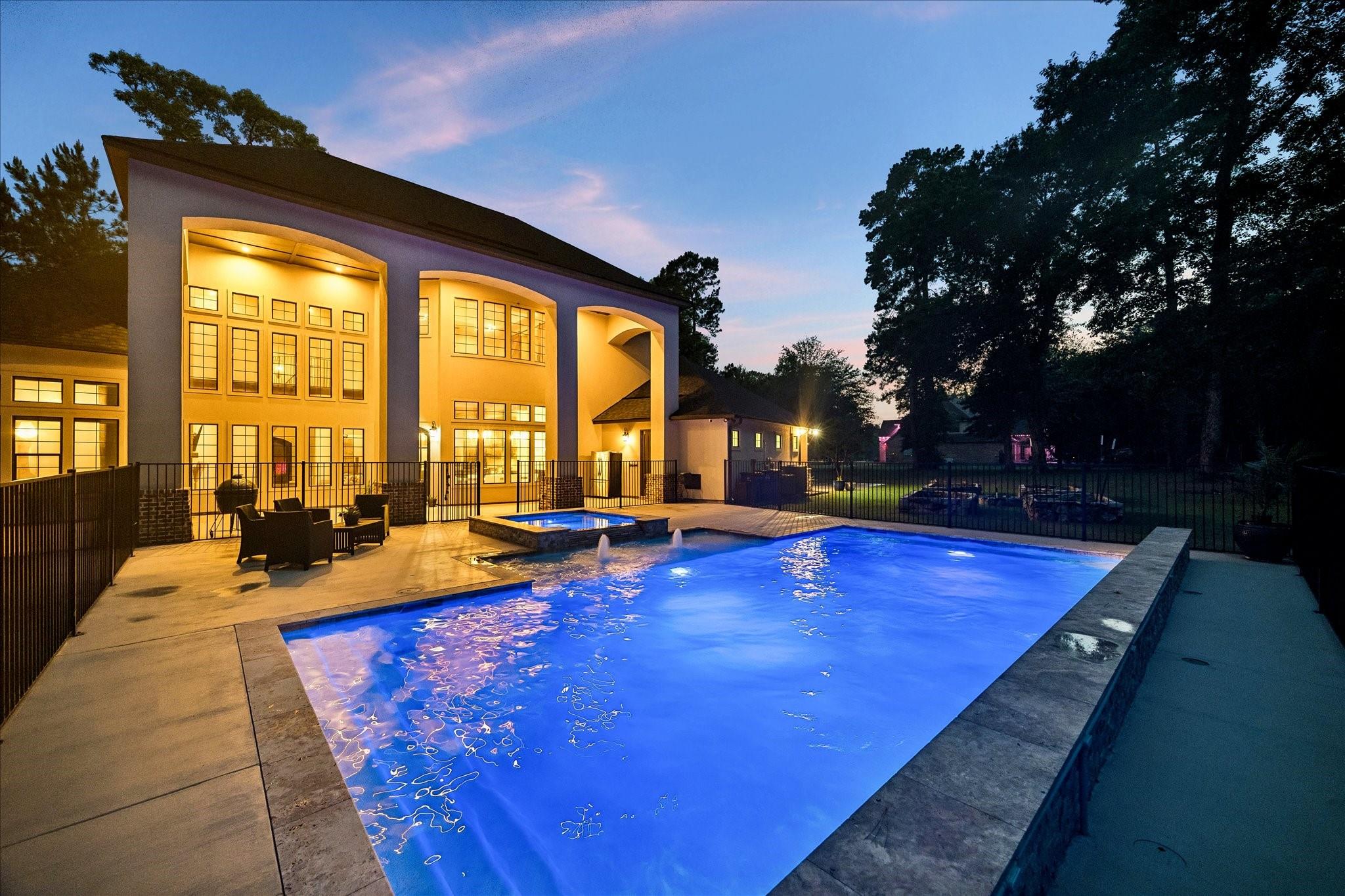 1030 Trailwood Estates Dr, Magnolia, TX 77354 photo