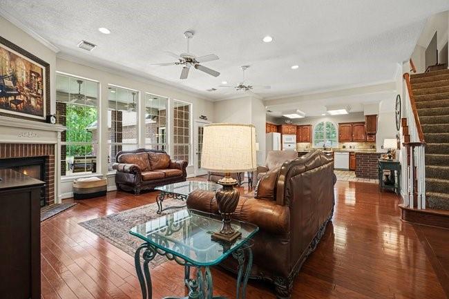 5400 W Orange St, Pearland, TX 77581 photo