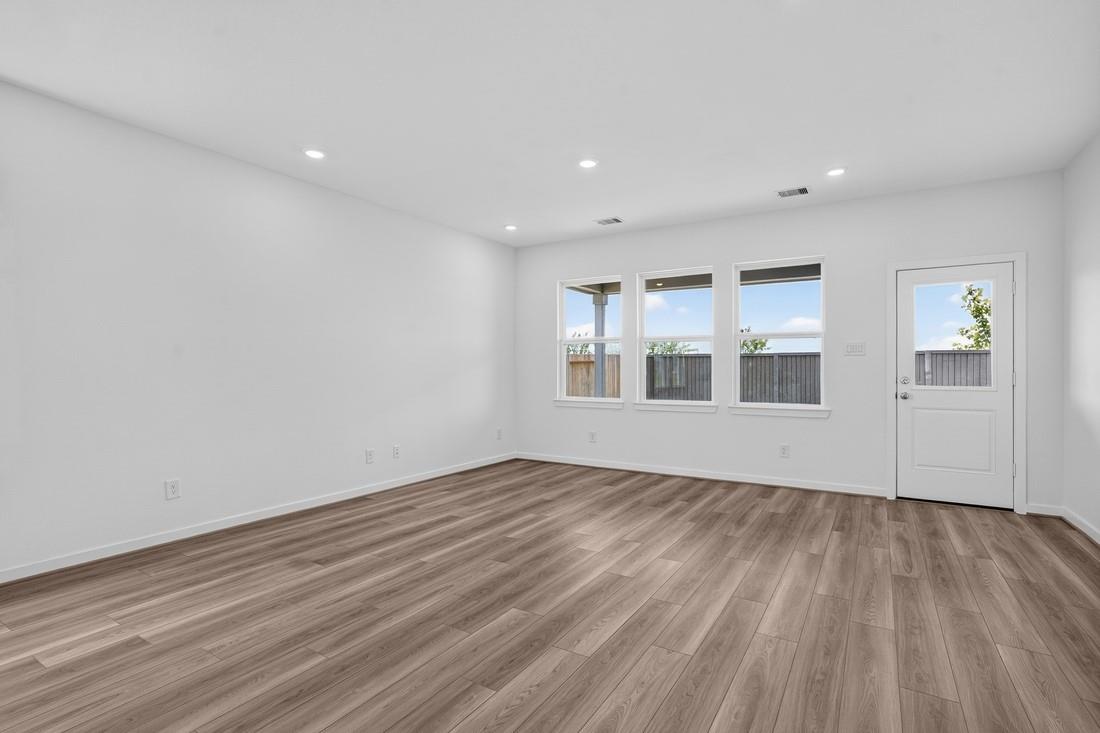 17427 Chestnut Chase St, Hockley, TX 77447 photo
