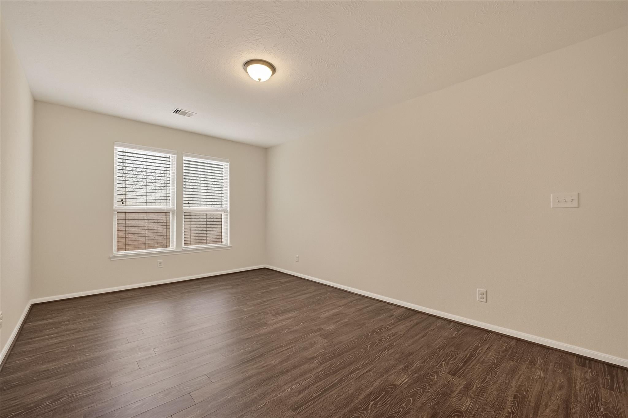 10051 Cimarron Canyon Ln, Magnolia, TX 77354 photo