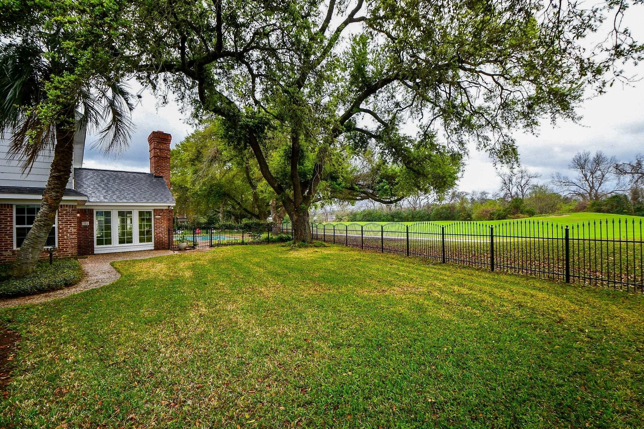 3323 El Dorado Blvd, Missouri City, TX 77459