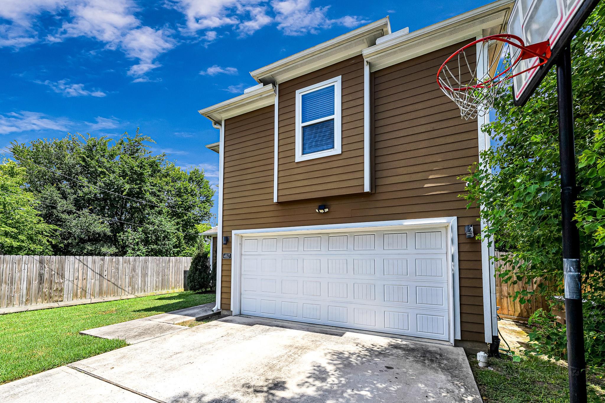 4617 White Rock St, Houston, TX 77051 photo