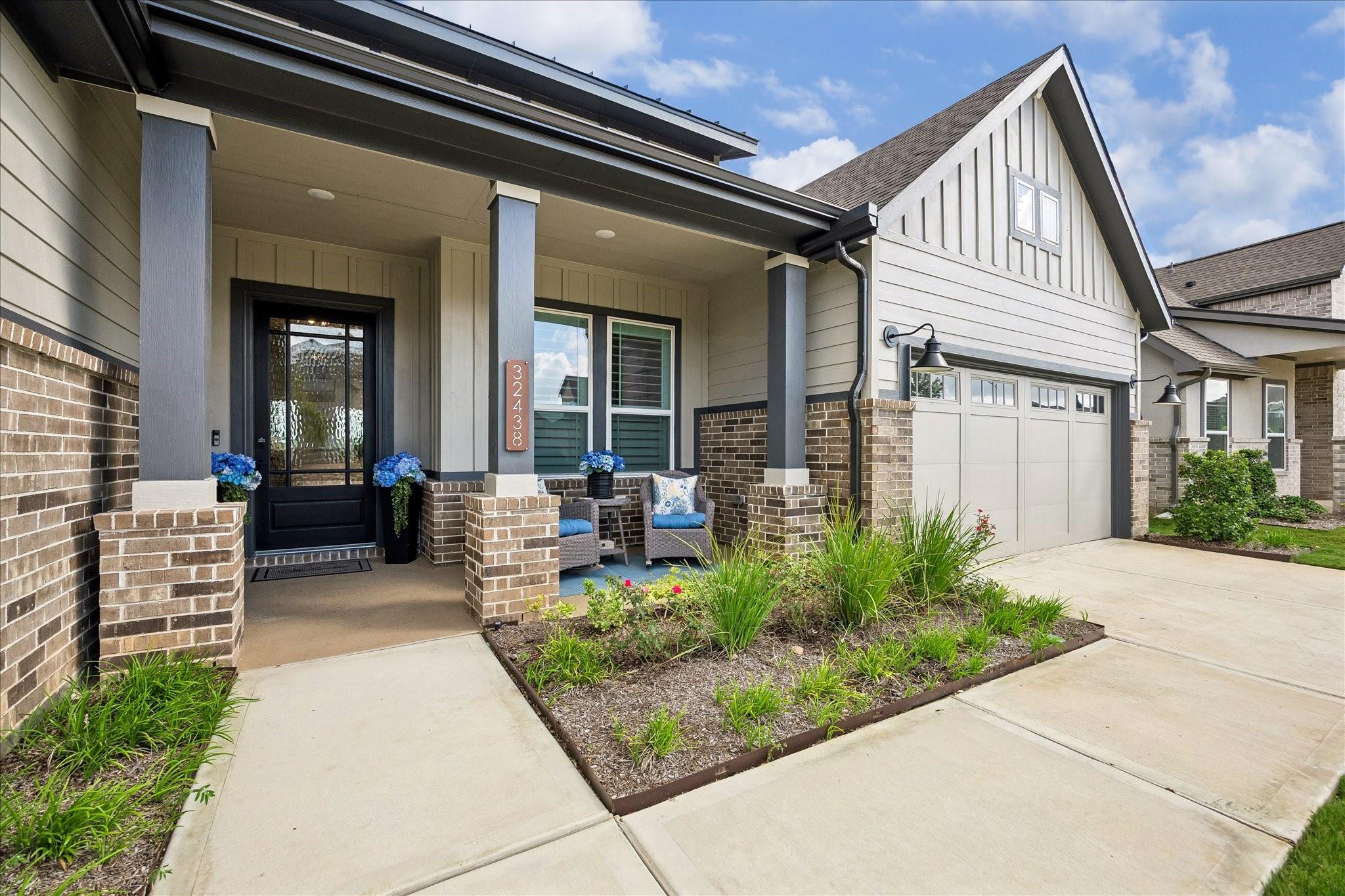 32438 Violet Dancer Ct, Fulshear, TX 77441 photo