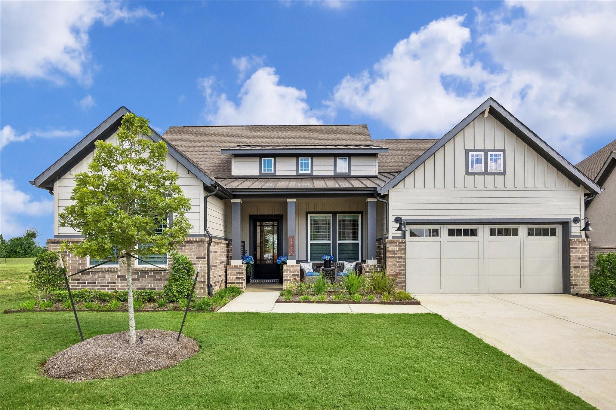 32438 Violet Dancer Ct, Fulshear, TX 77441