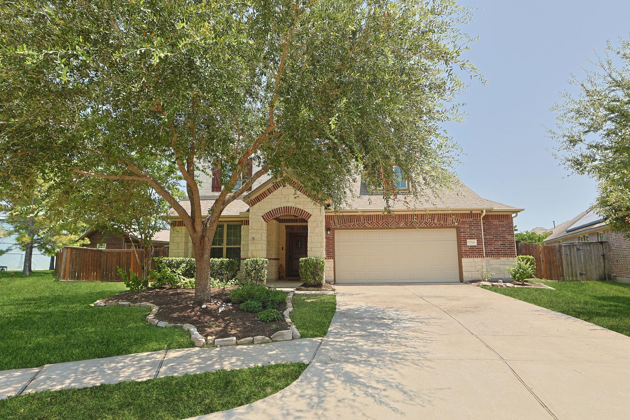 10546 Hartfield Bluff Ln, Cypress, TX 77433