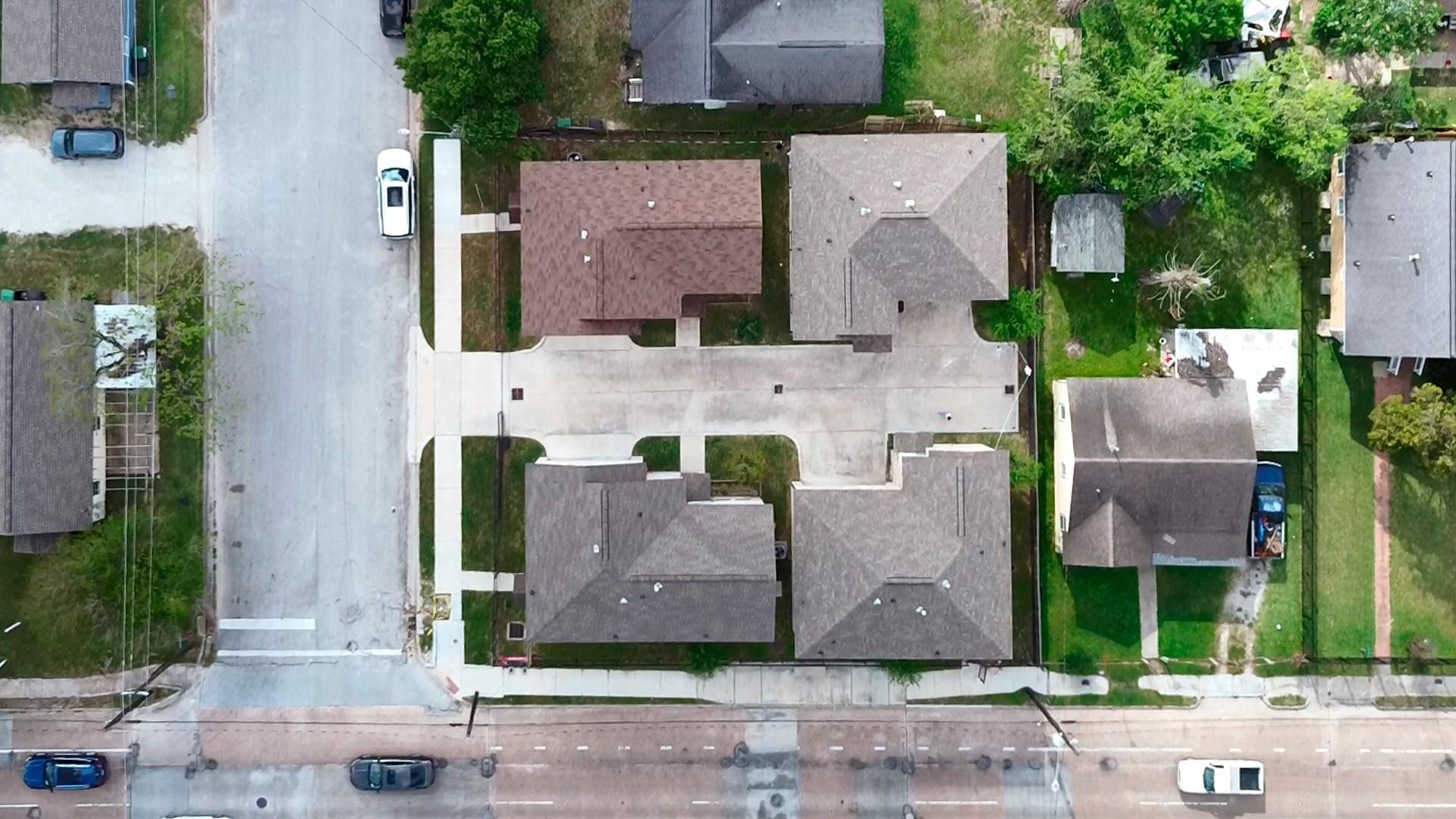 1515 Fairbanks St, Houston, TX 77009 photo