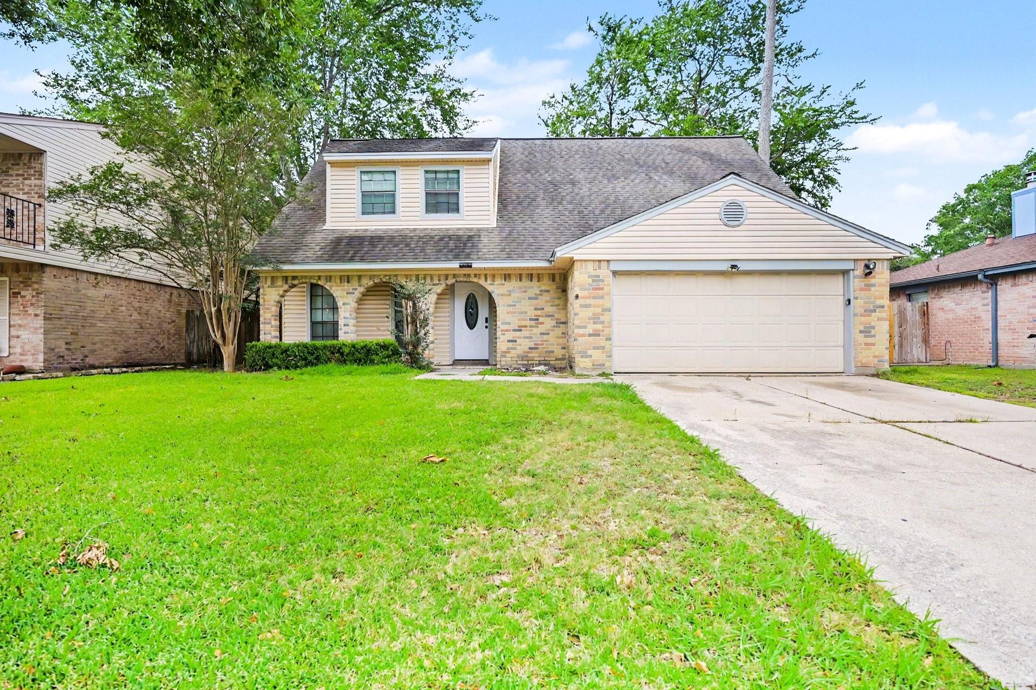 18511 Sweetmeadow Dr, Spring, TX 77379