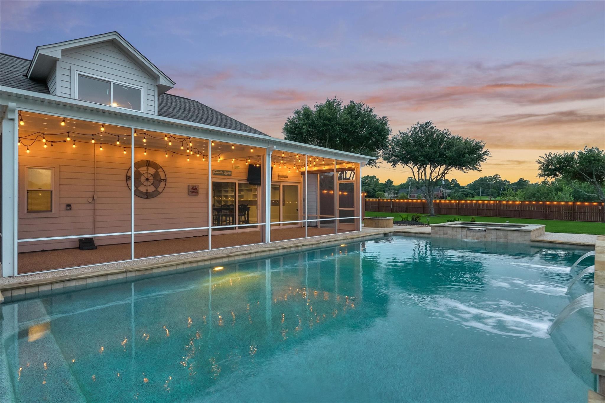 11833 Seashell Cir, Montgomery, TX 77356 photo