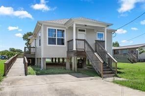 331 6 St, Dickinson, TX 77539