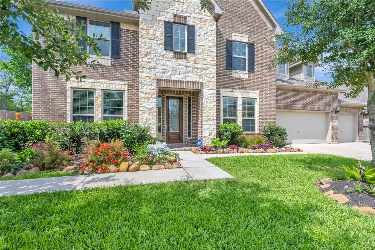 8033 Serenity Dr, Pearland, TX 77584 photo