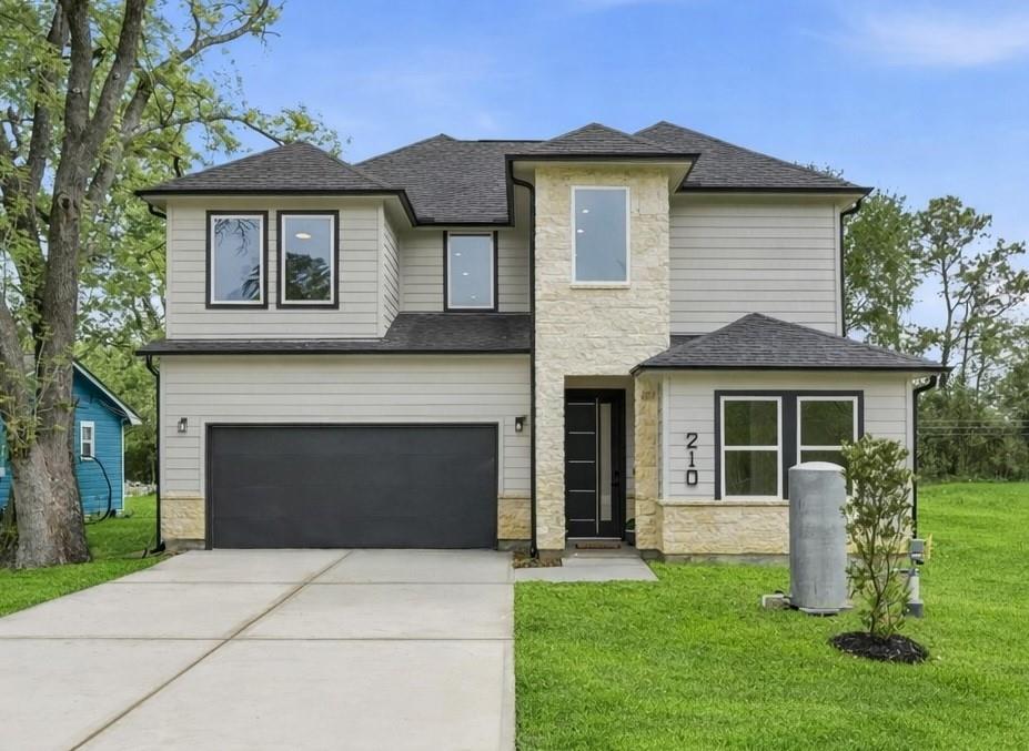 210 Big Deer Dr, Crosby, TX 77532