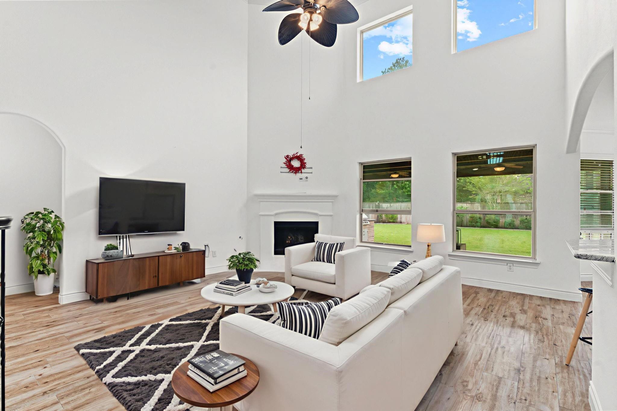 6 Pilot Rock Pl, Tomball, TX 77375 photo