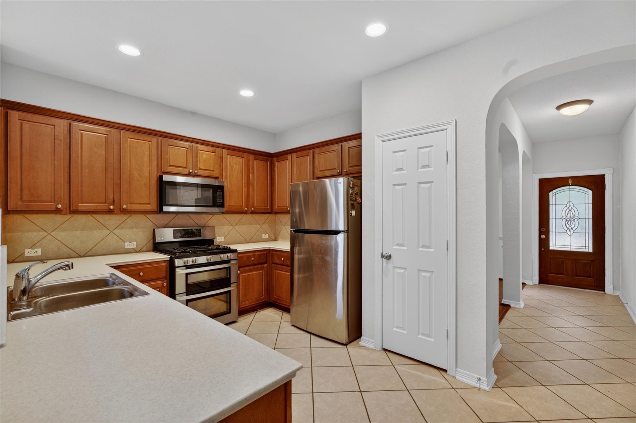 11407 Morning Brook Dr, Pearland, TX 77584 photo