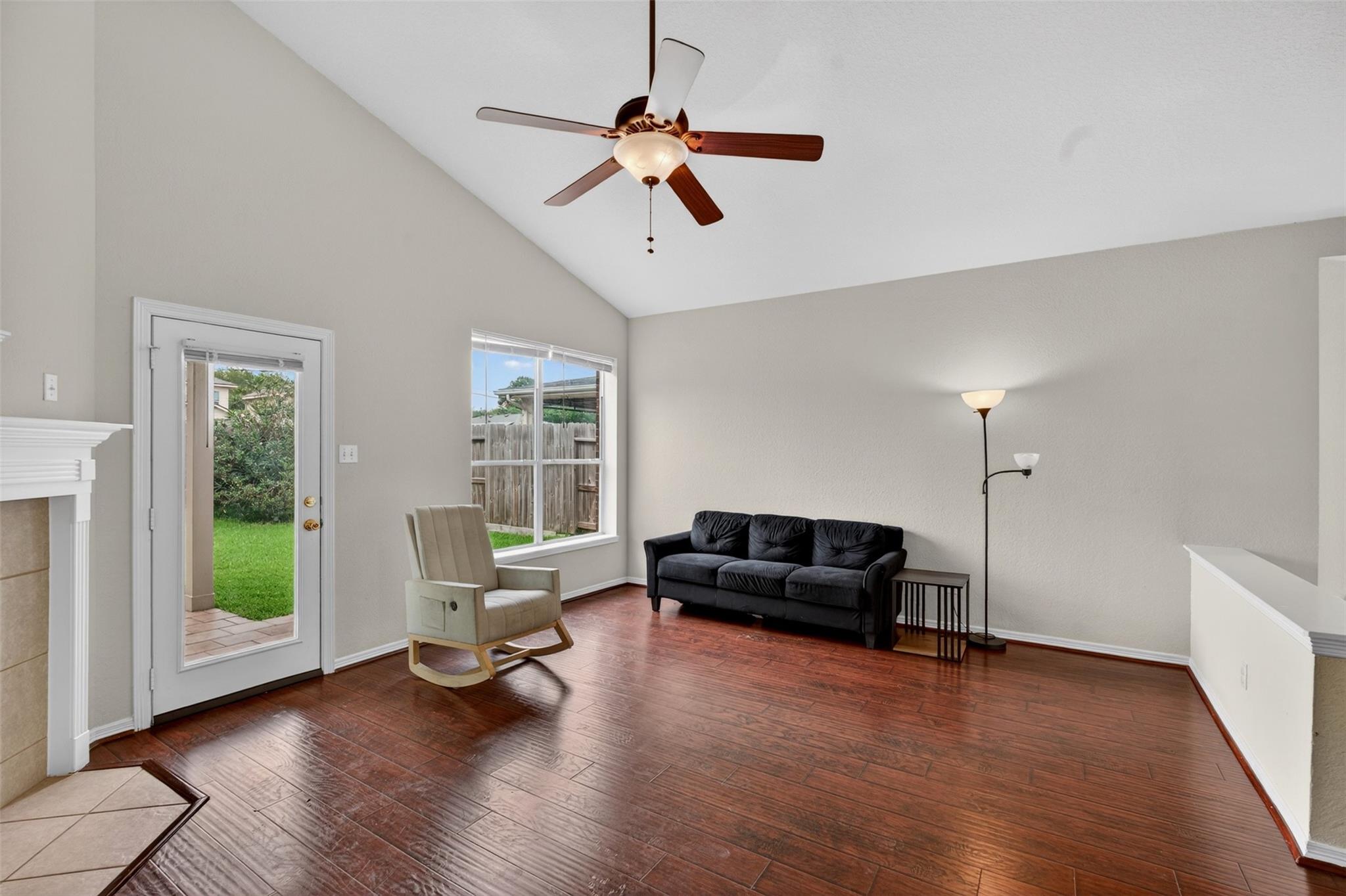 11407 Morning Brook Dr, Pearland, TX 77584 photo