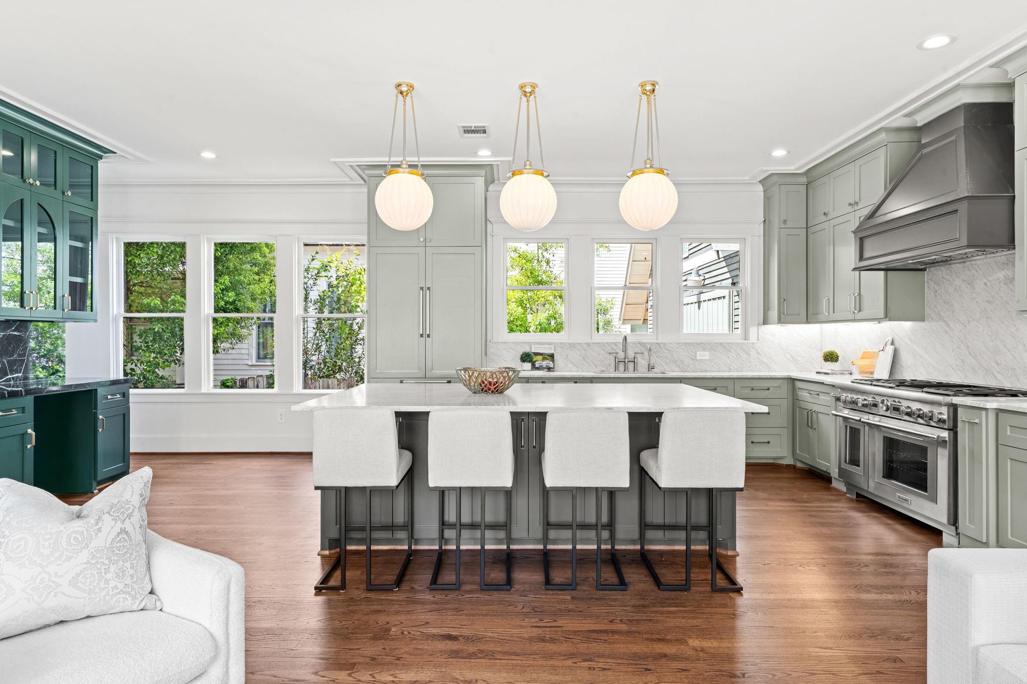 2019 Chantilly Ln, Houston, TX 77018 photo
