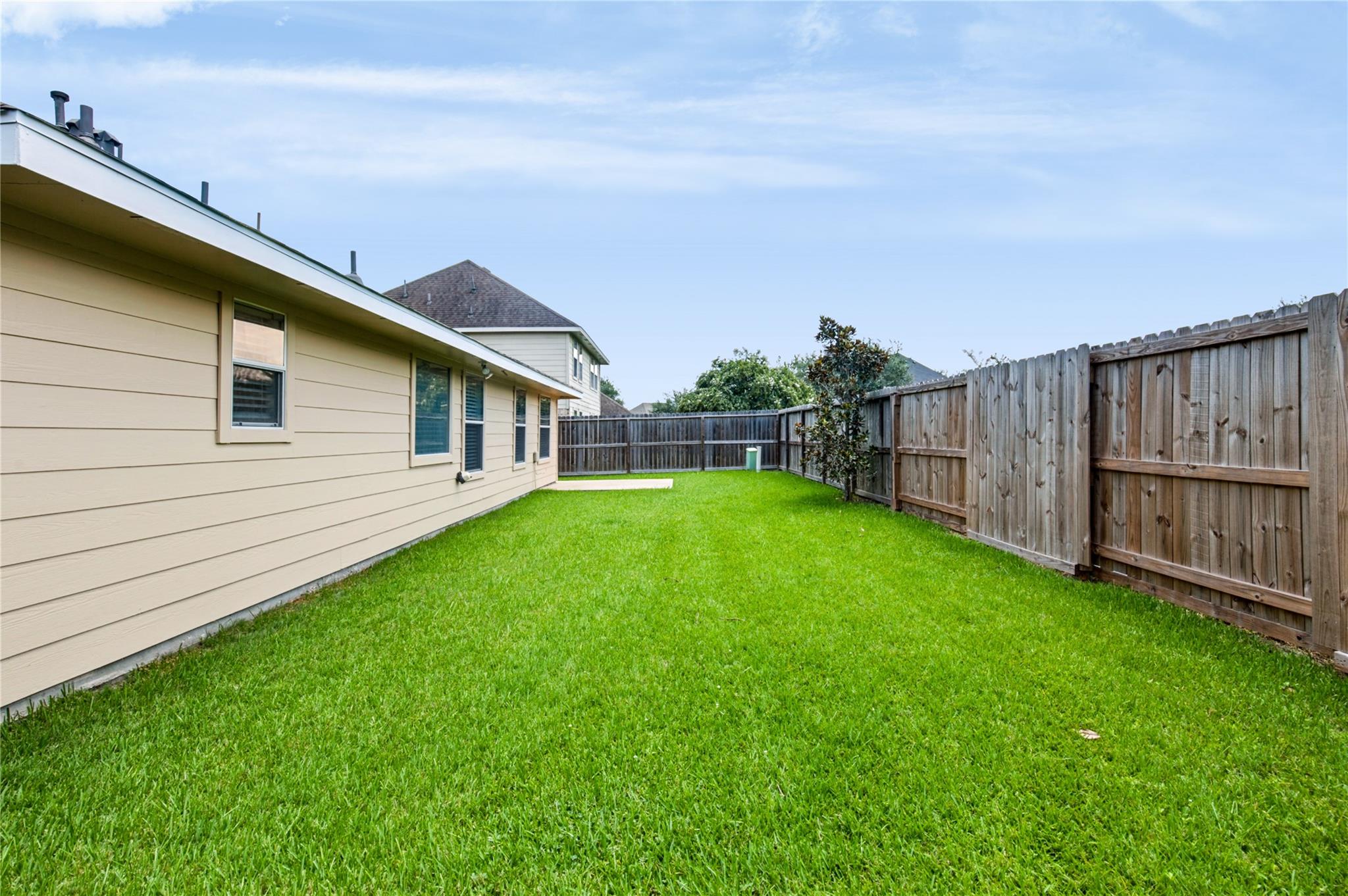 6414 Larrycrest Dr, Pearland, TX 77584 photo