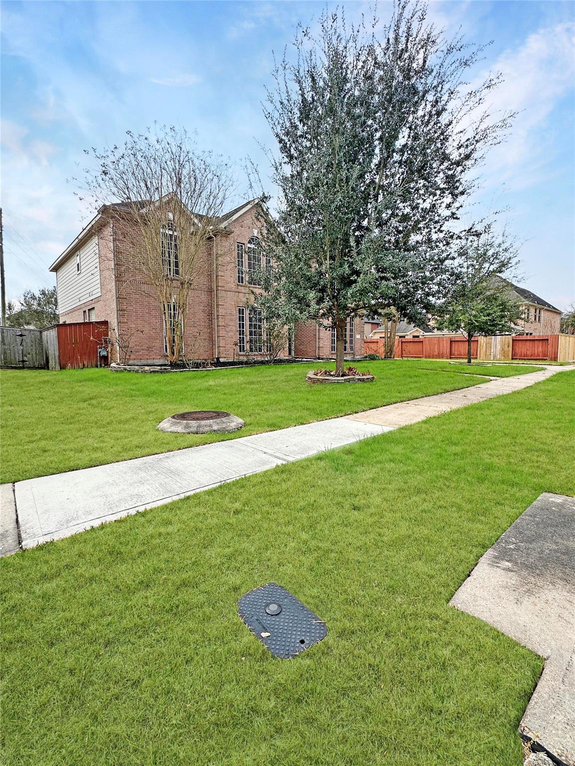 21111 Somervell Ct, Richmond, TX 77406 photo