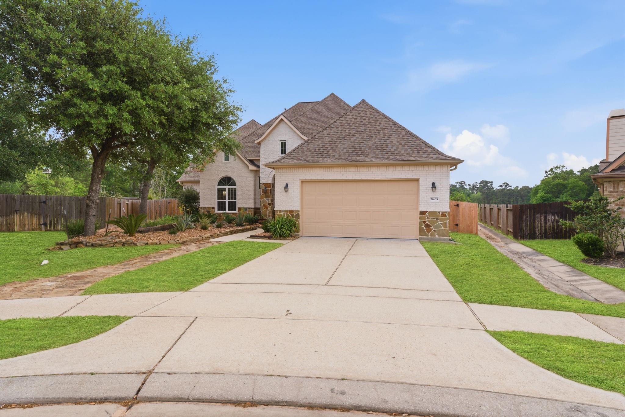 8403 Greenridge Manor Ln, Spring, TX 77389 photo