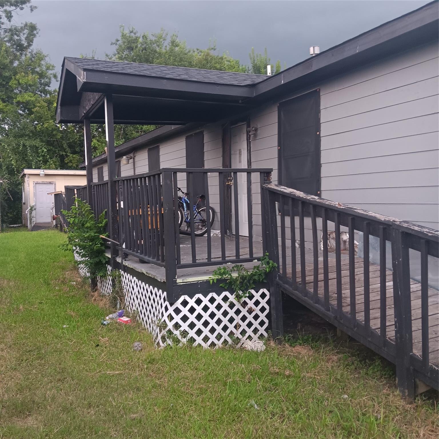 8121 Shotwell St, North Houston, TX 77016