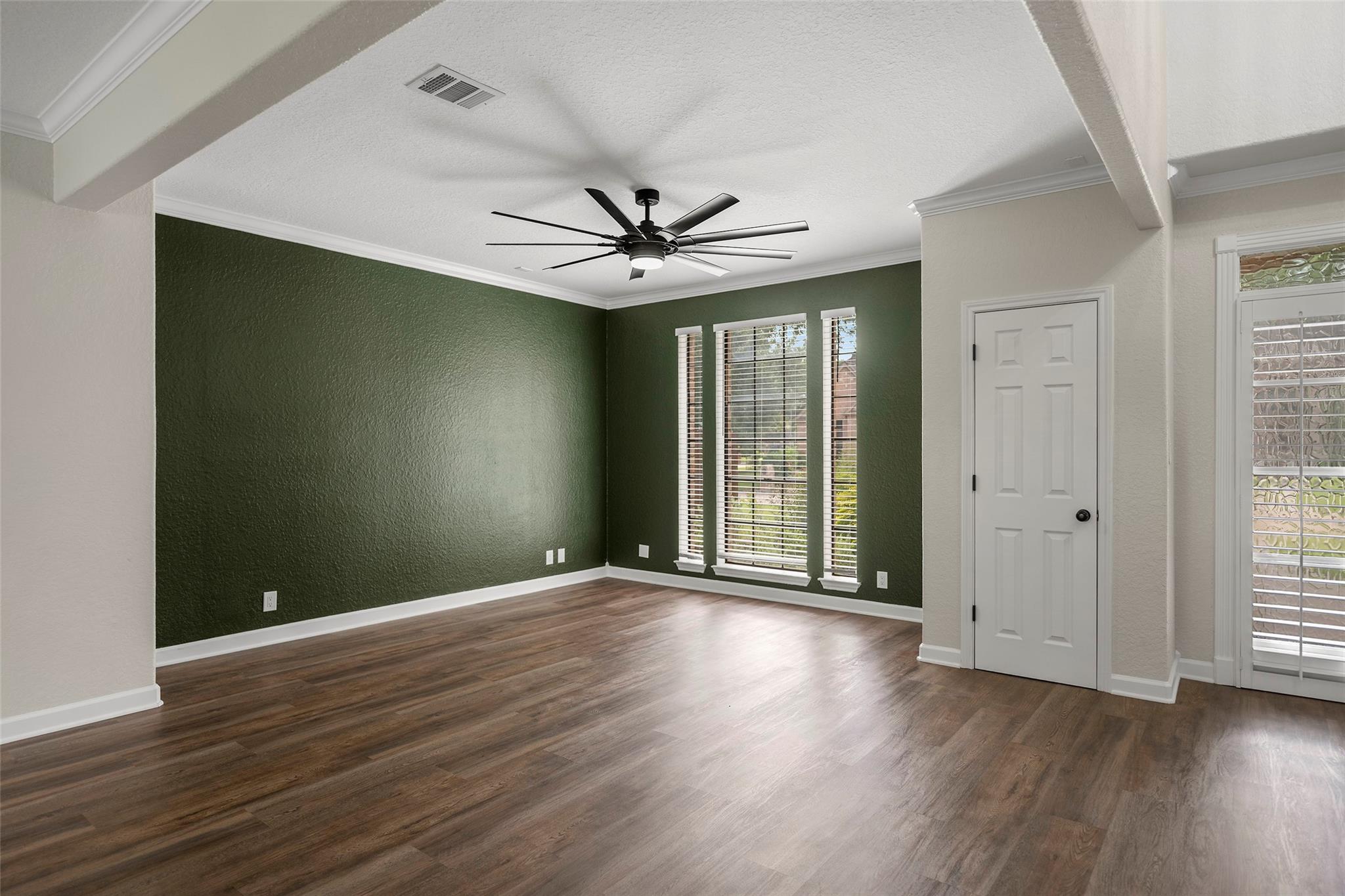 6786 Kestrel Ct, Houston, TX 77069 photo