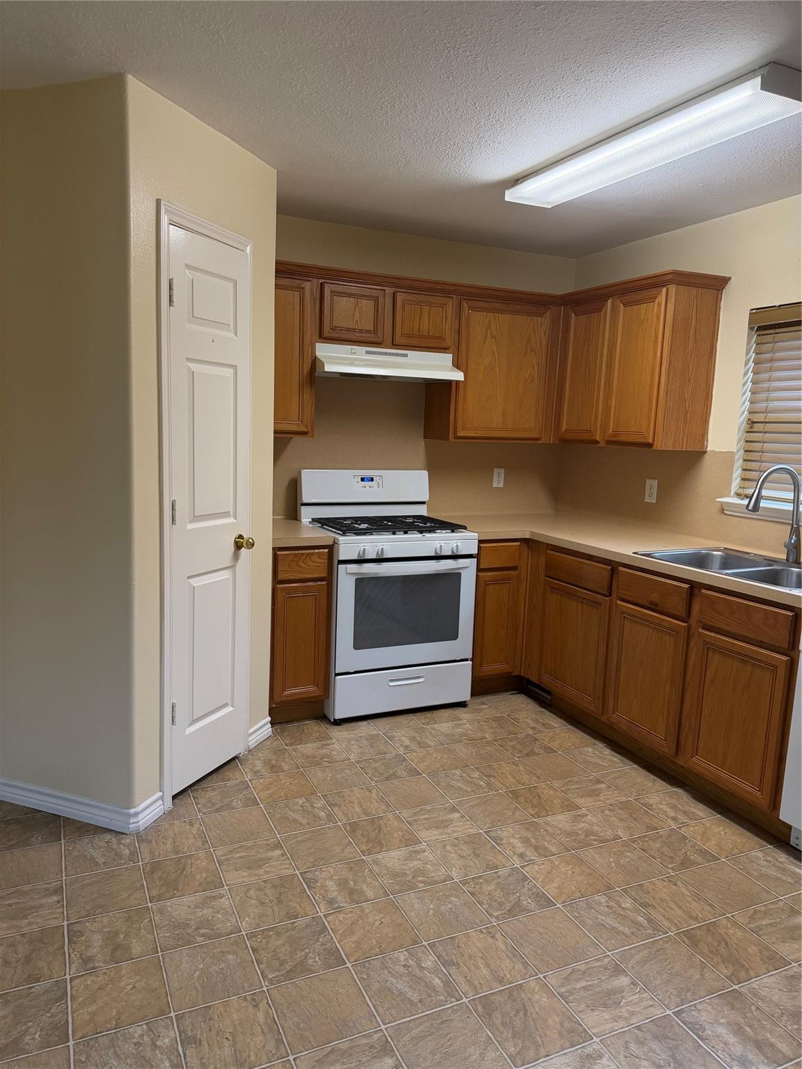 3031 Peerless Pass Ct, Spring, TX 77373 photo