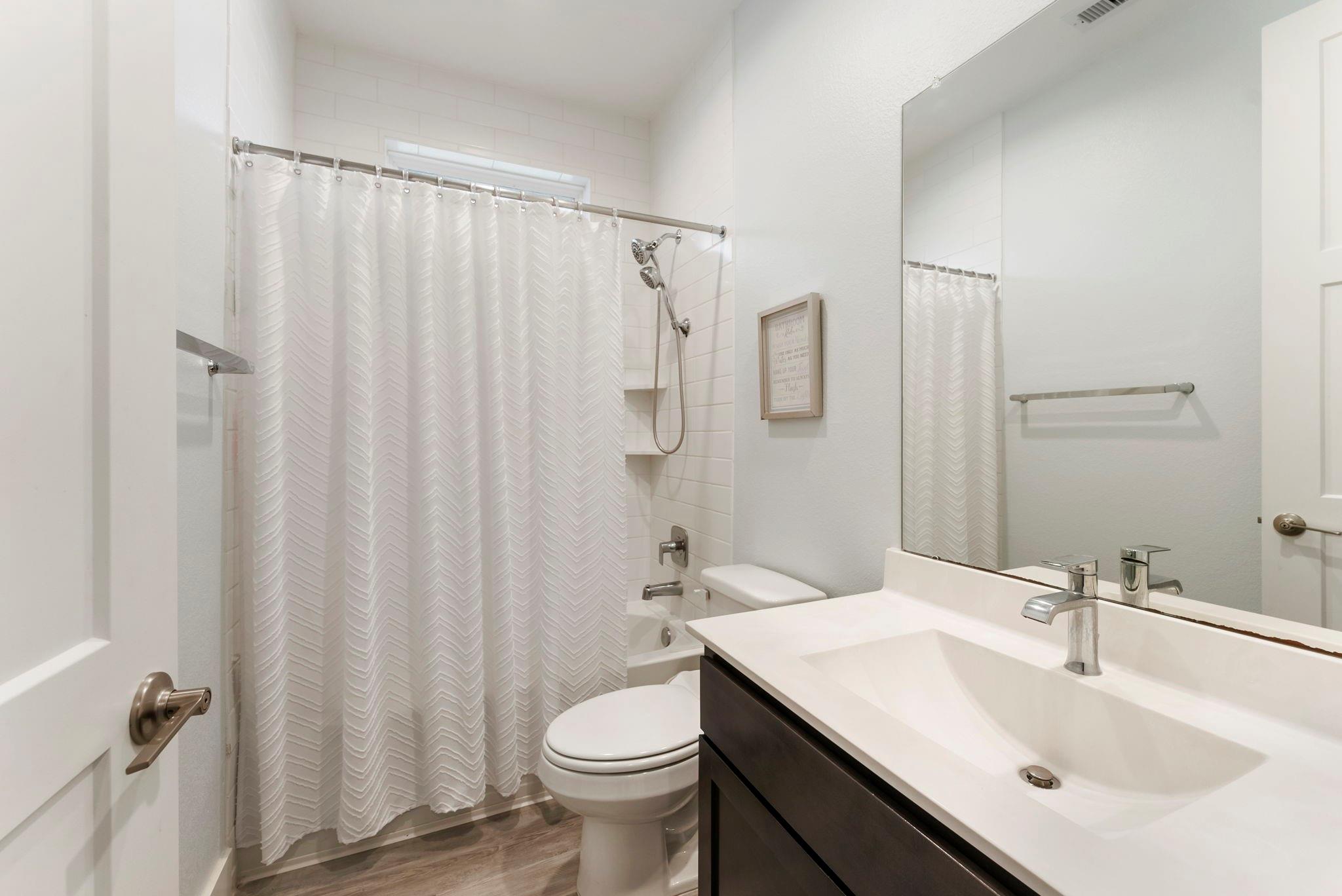 15220 Tattle Creek Ln, Conroe, TX 77384 photo