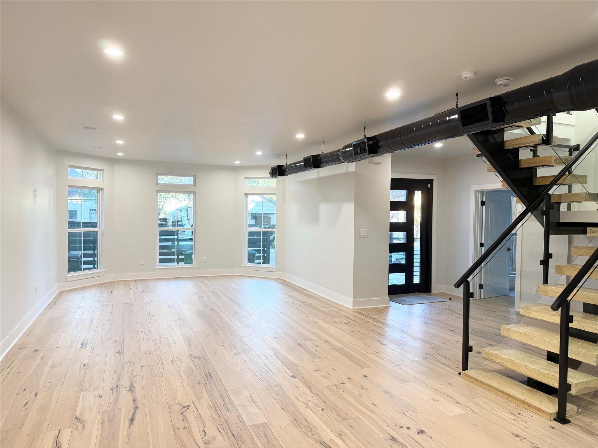 1617 Common St, Houston, TX 77009 photo