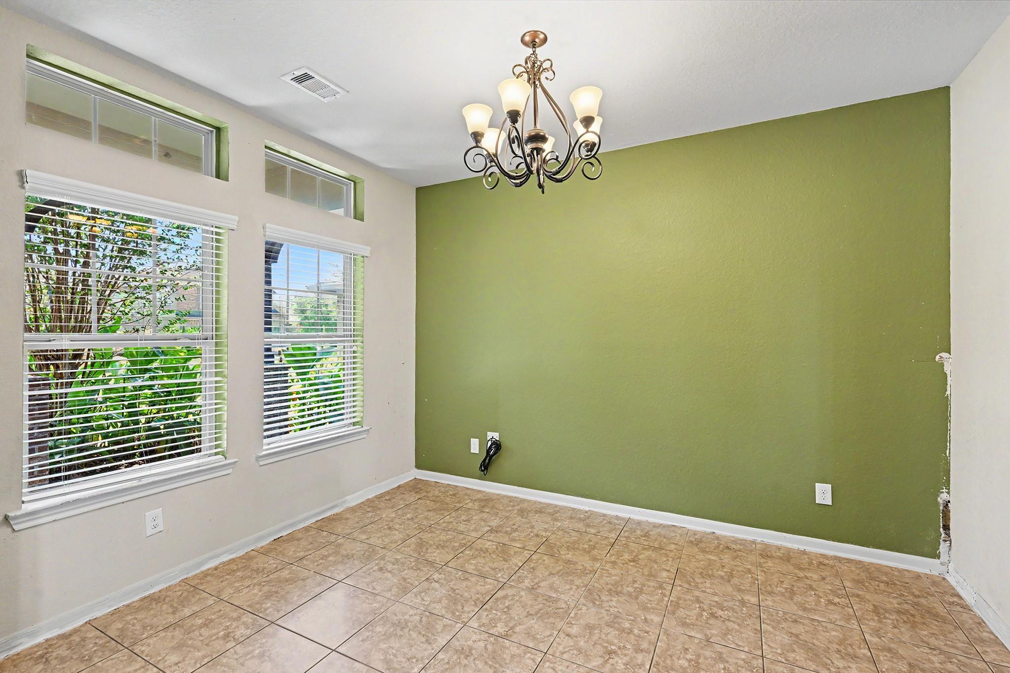 13207 Davenport Hills Ln, Humble, TX 77346 photo