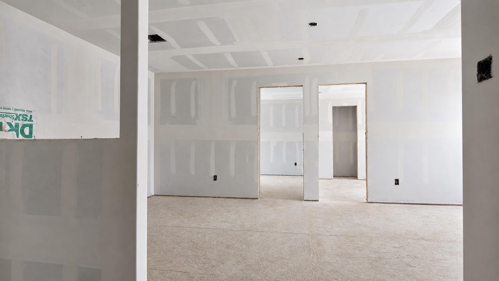1907 Southfork Ranch Trl, Crosby, TX 77532 photo