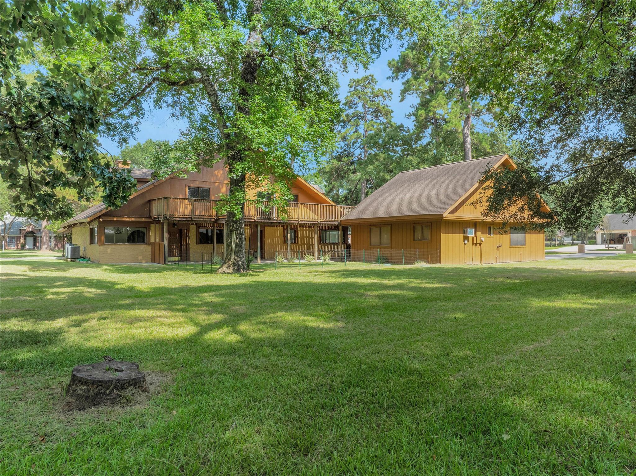 15418 Willis Way, Conroe, TX 77384 photo