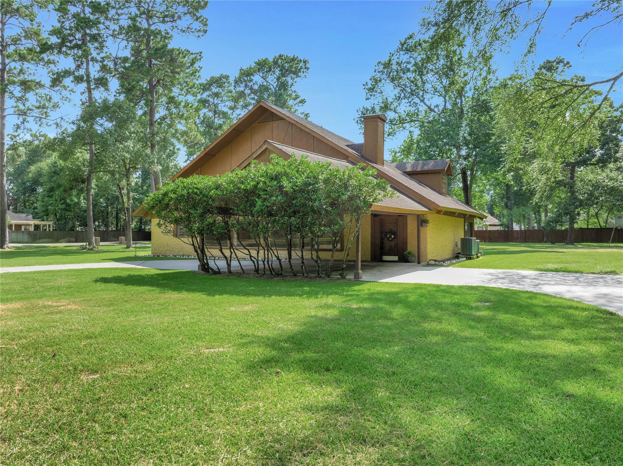 15418 Willis Way, Conroe, TX 77384 photo