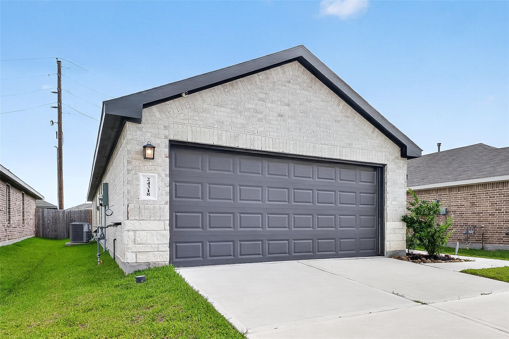 24318 Pebble Crescent Ln, Spring, TX 77373 photo