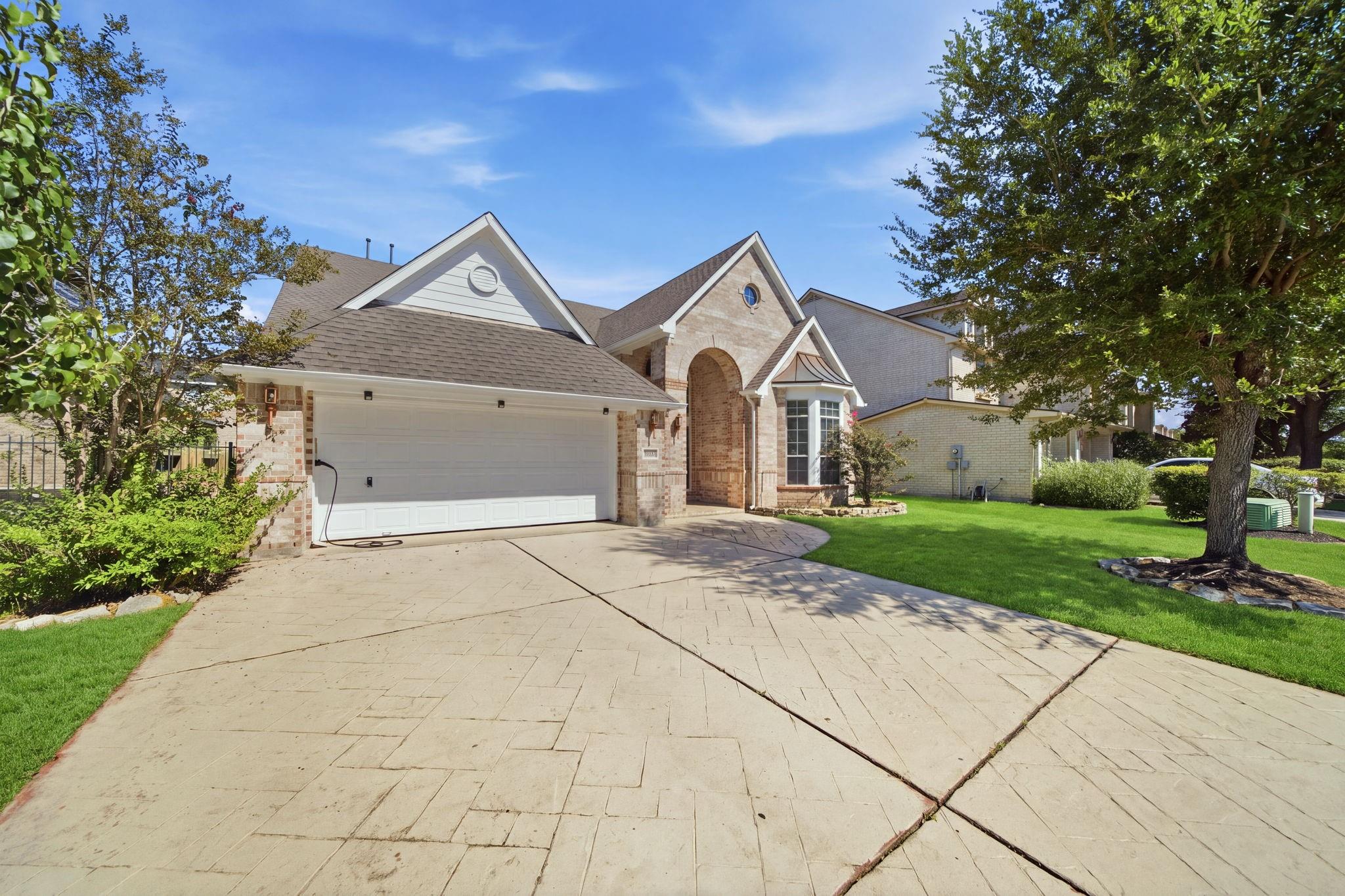 14207 Hawkesbury Ct, Sugar Land, TX 77498 photo