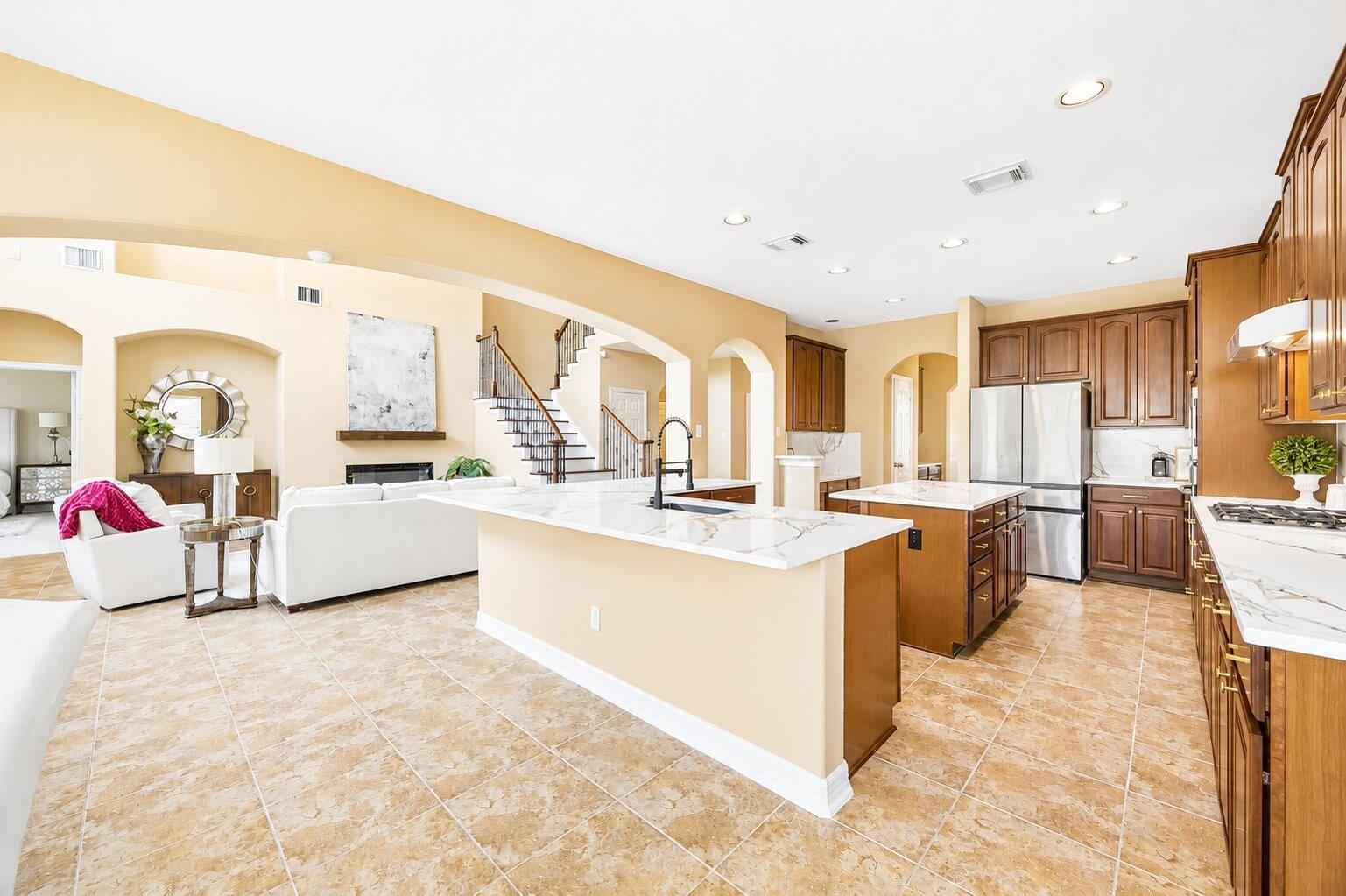 4303 Pensacola Oaks Ln, Sugar Land, TX 77479 photo