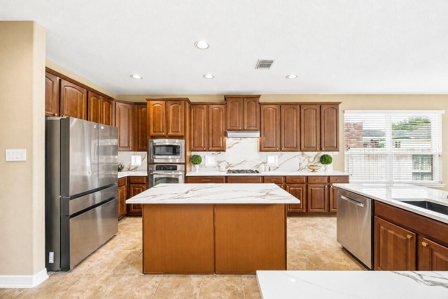 4303 Pensacola Oaks Ln, Sugar Land, TX 77479 photo