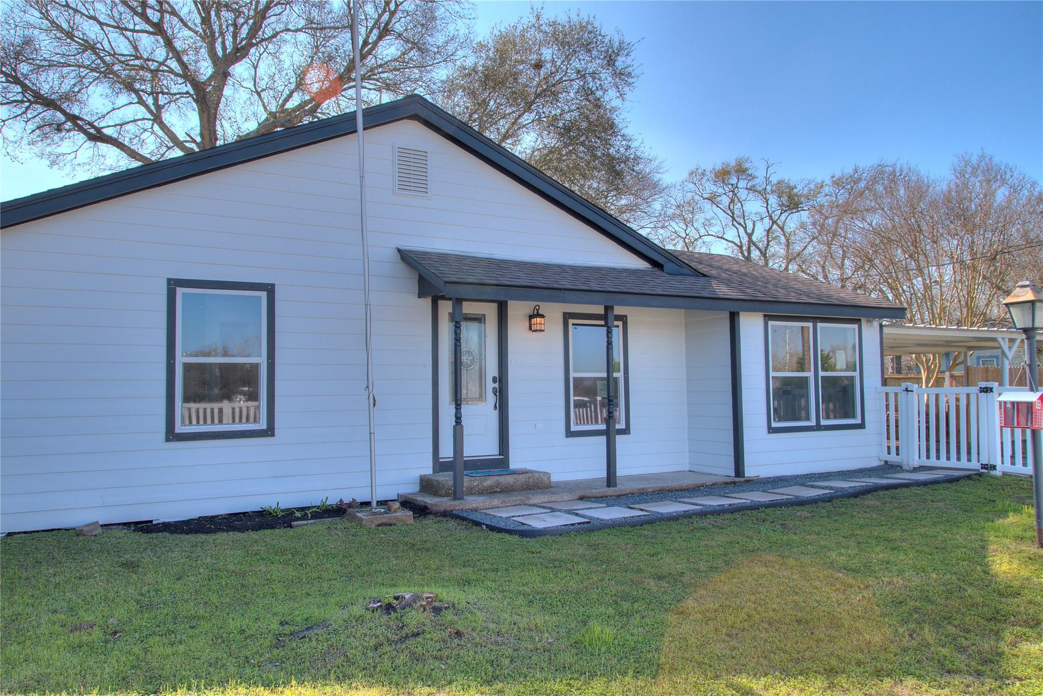 415 Perkins Ave, League City, TX 77573 photo