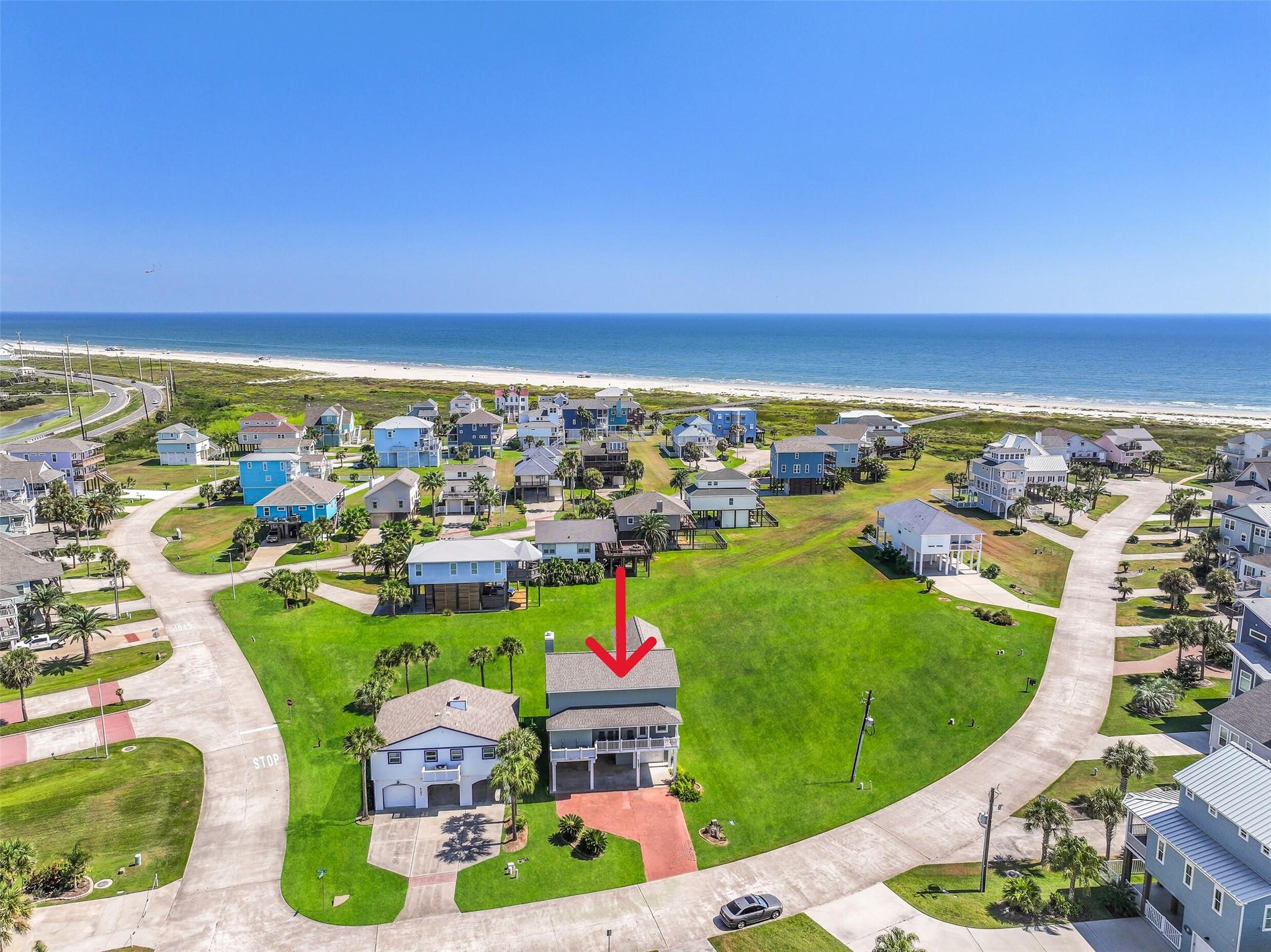 4107 Defender Ln, Galveston, TX 77554 photo
